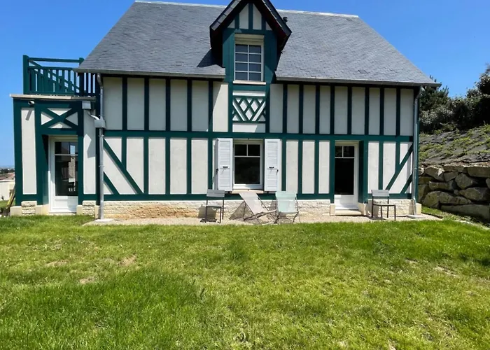 11 Cyrille Et * ドーヴィル